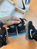 Nike Air Force Camurça Nobuk Preto/Azul